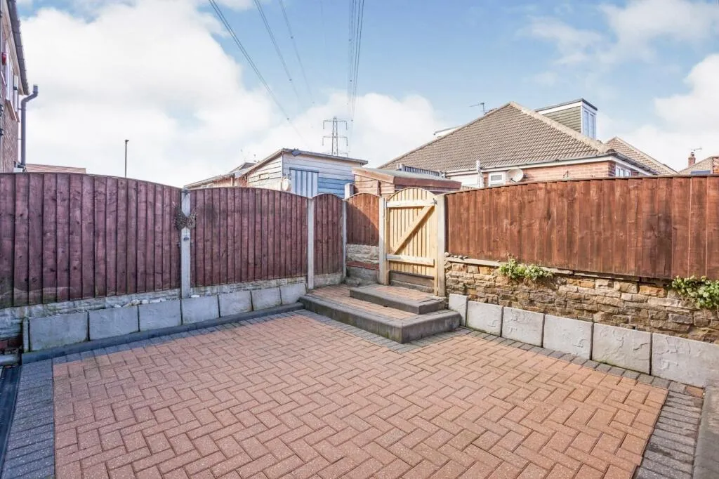 3 bed Terraced