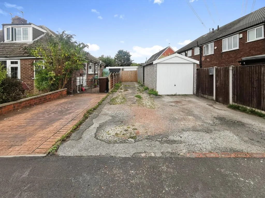 3 bed Terraced