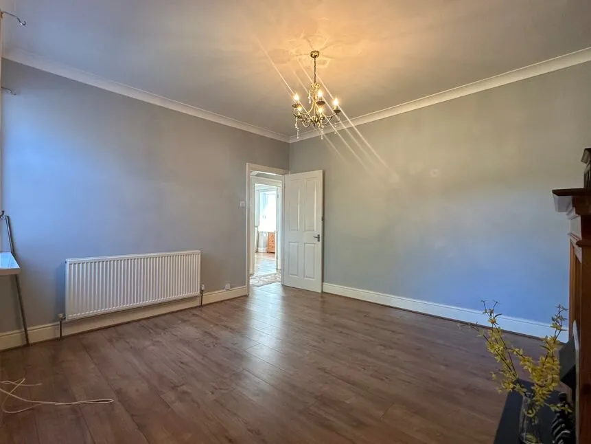 2 bed Semi-Detached Bungalow
