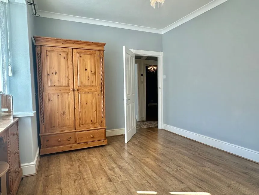 2 bed Semi-Detached Bungalow
