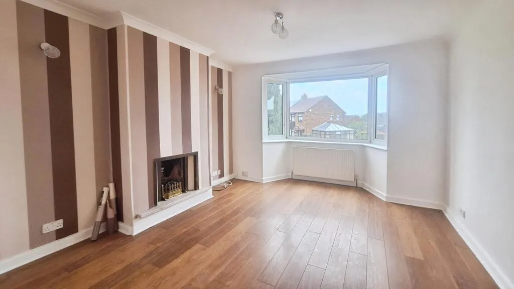 3 bed Semi-Detached