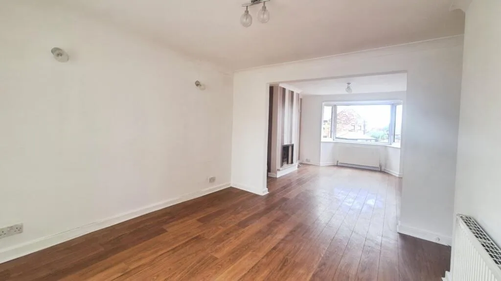 3 bed Semi-Detached