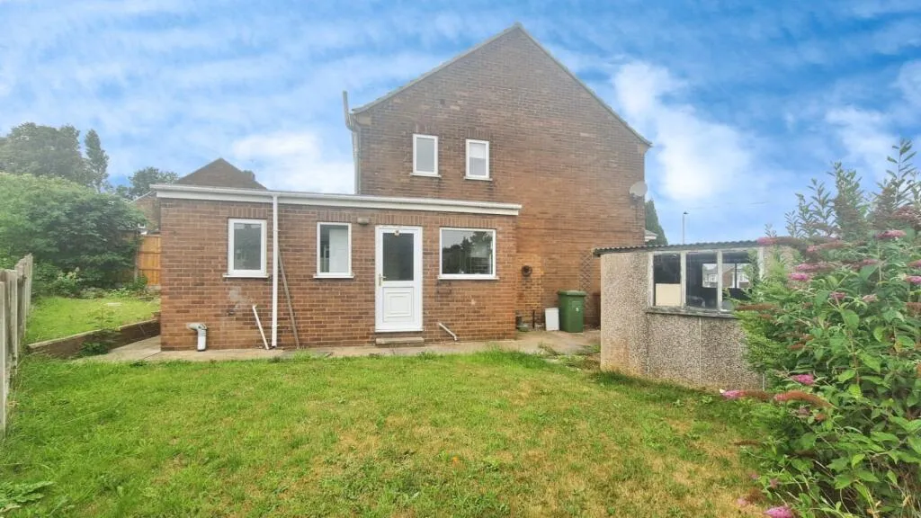3 bed Semi-Detached