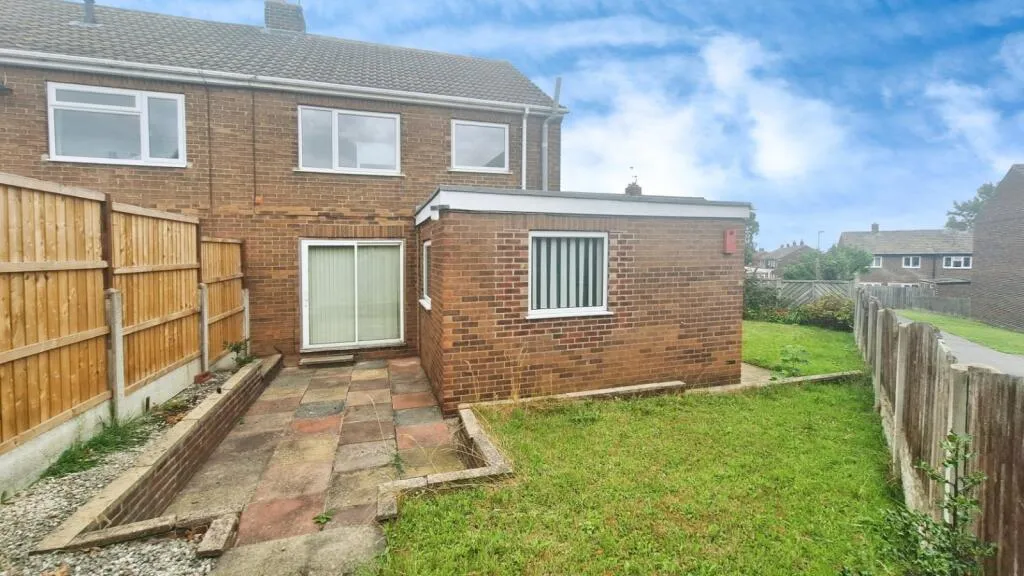3 bed Semi-Detached