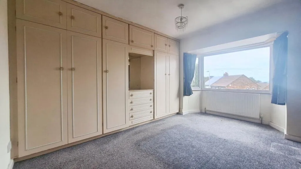 3 bed Semi-Detached