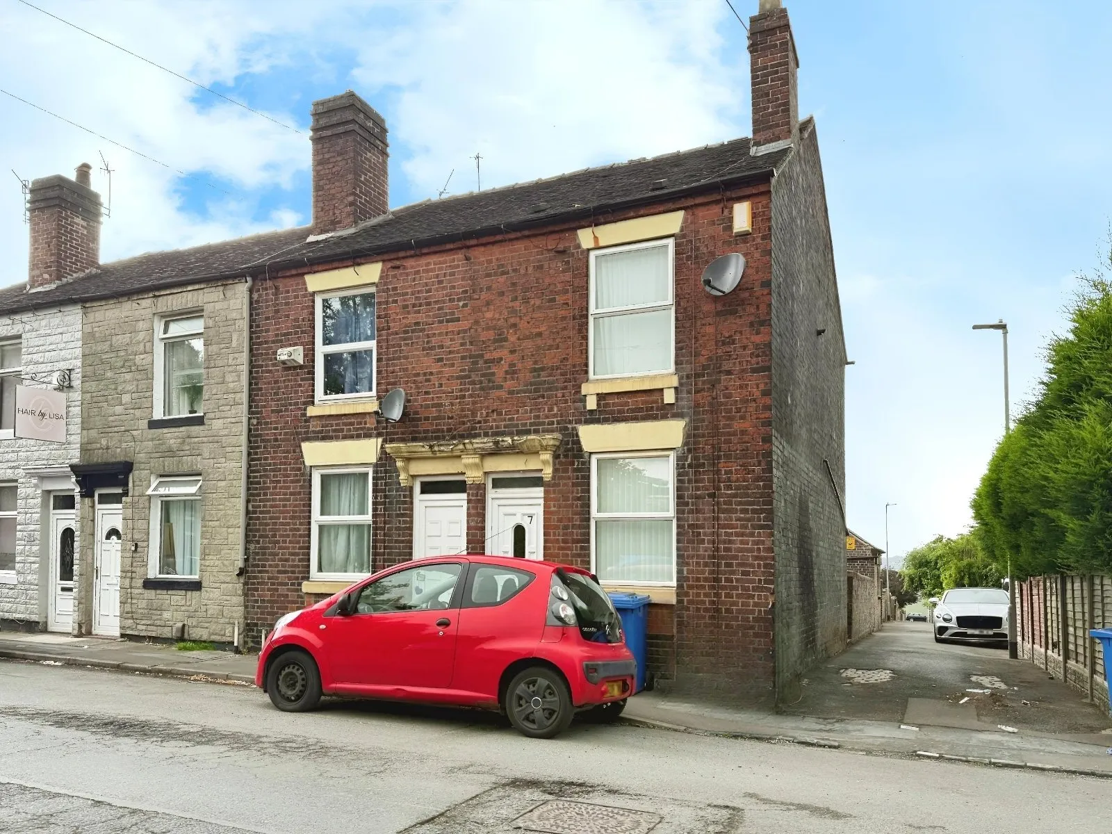 2 bed Terraced