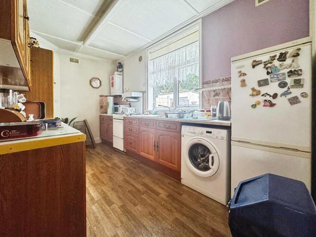 2 bed Detached Bungalow