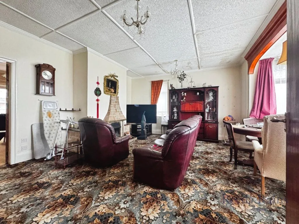 2 bed Detached Bungalow