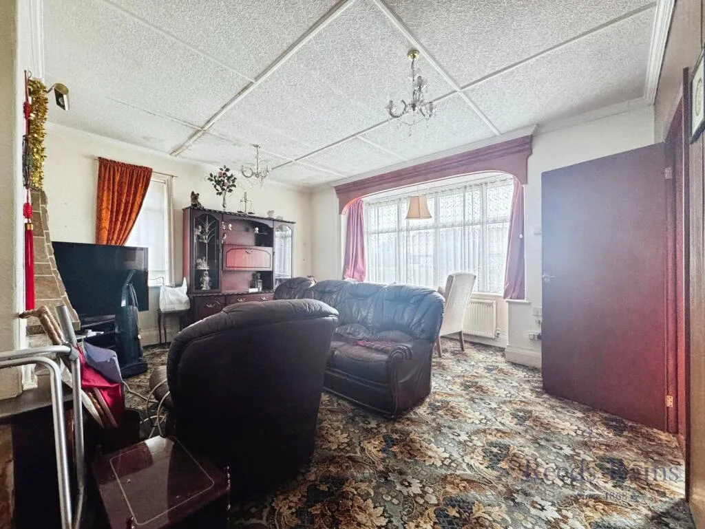 2 bed Detached Bungalow