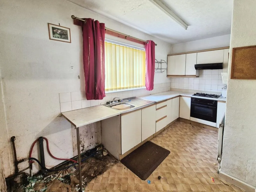 2 bed Semi-Detached