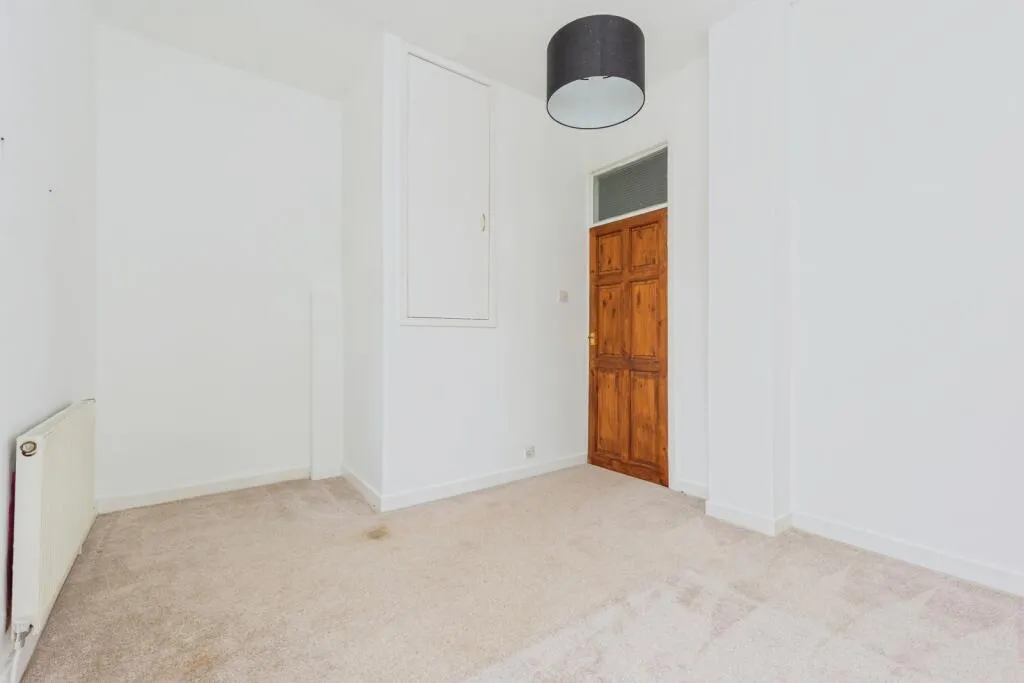 2 bed Terraced