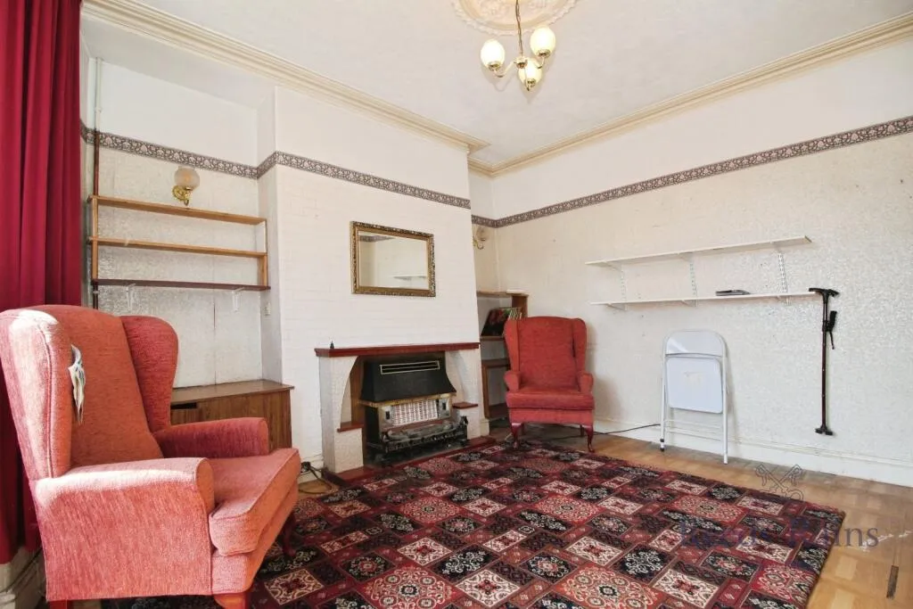 3 bed Terraced