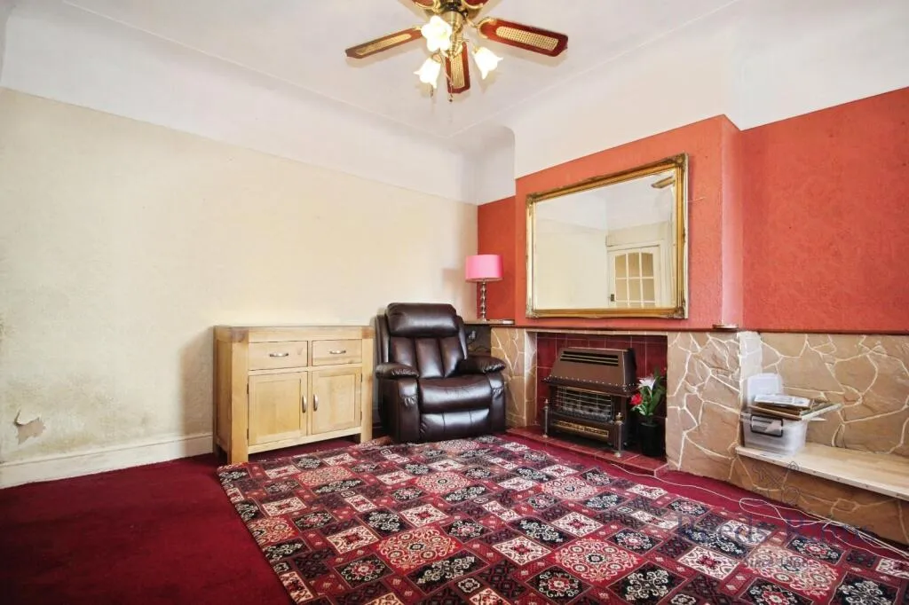 3 bed Terraced