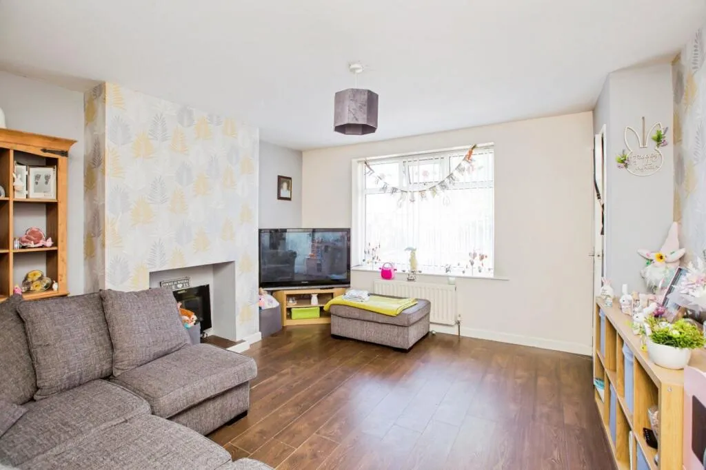 3 bed Terraced