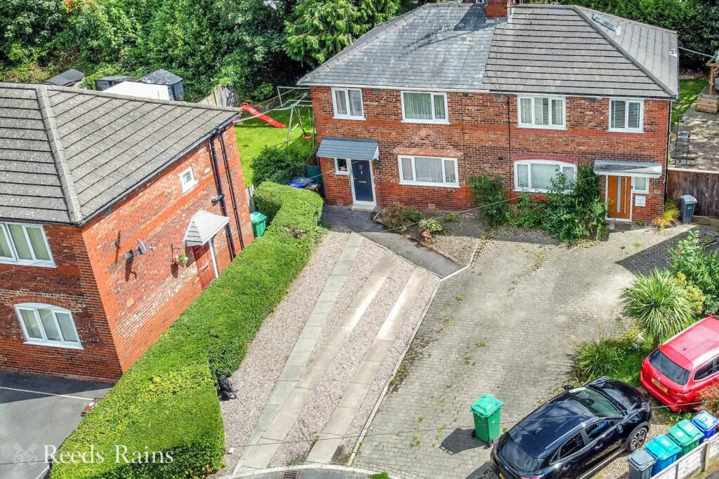 3 bed Semi-Detached