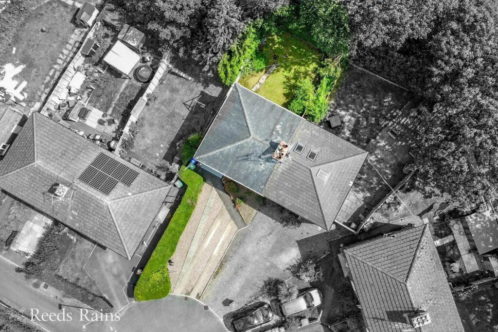 3 bed Semi-Detached