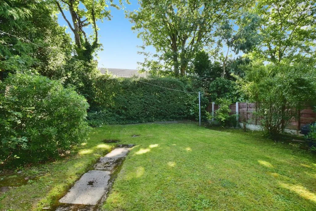 3 bed Semi-Detached