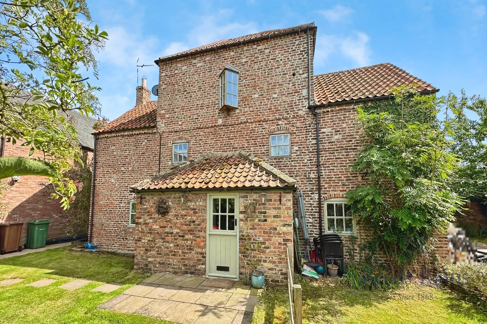 3 bed Detached
