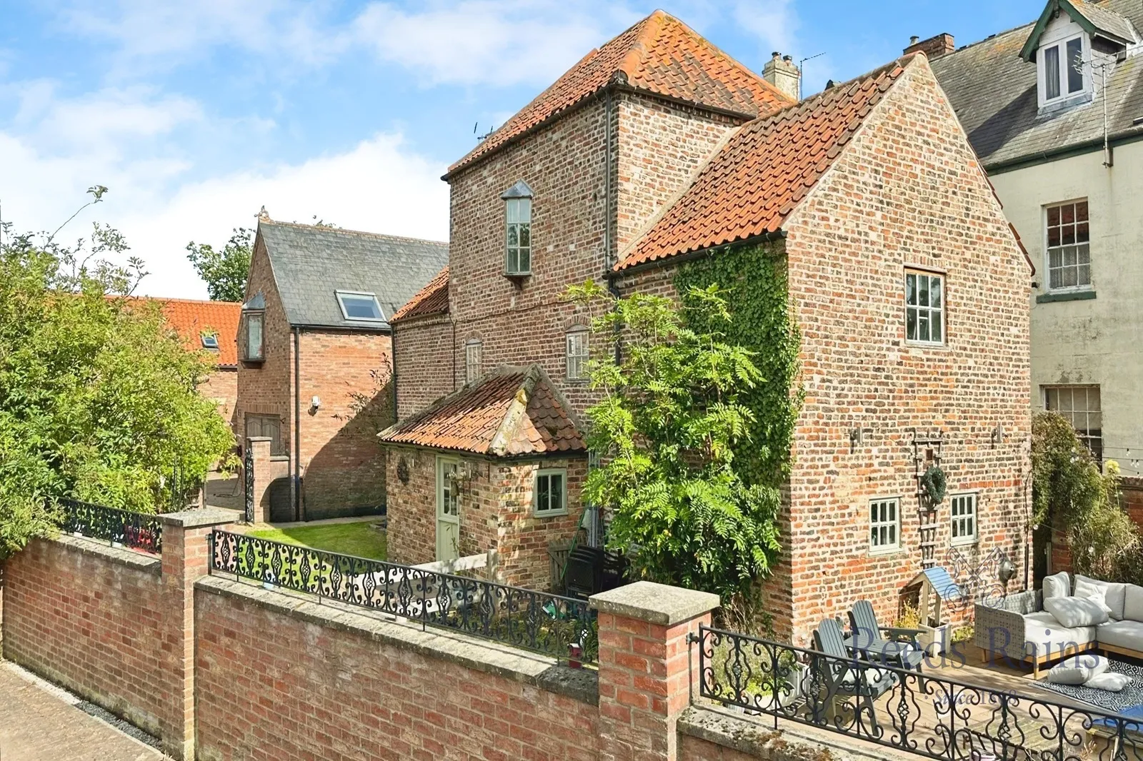3 bed Detached