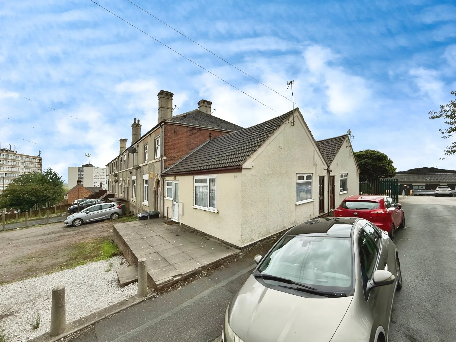 2 bed Terraced