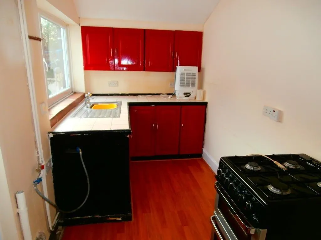 3 bed End of Terrace