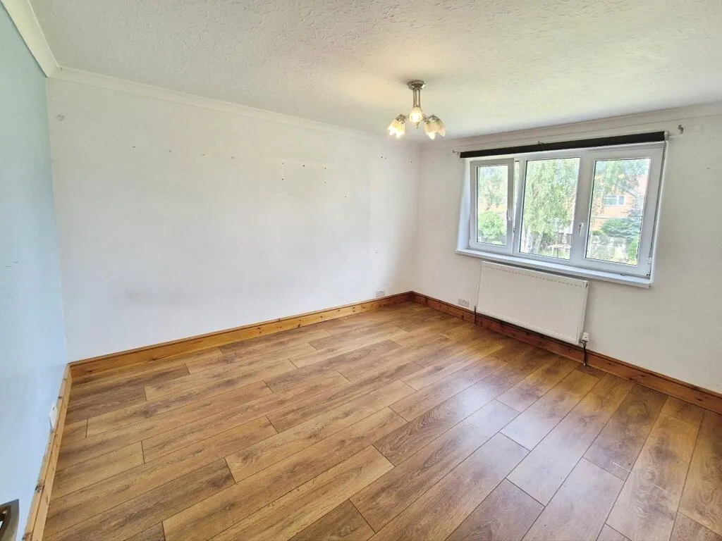 3 bed Semi-Detached