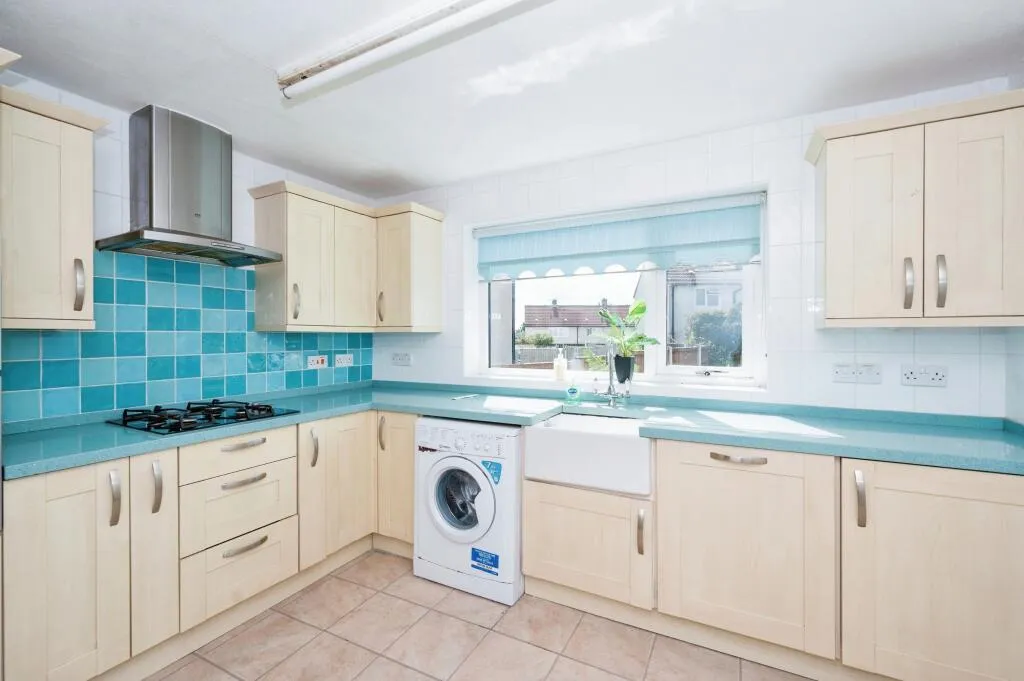 3 bed Semi-Detached
