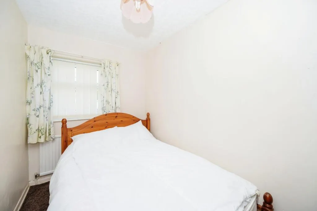 3 bed Semi-Detached