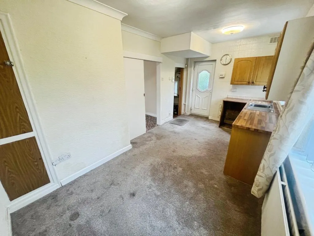 3 bed Semi-Detached