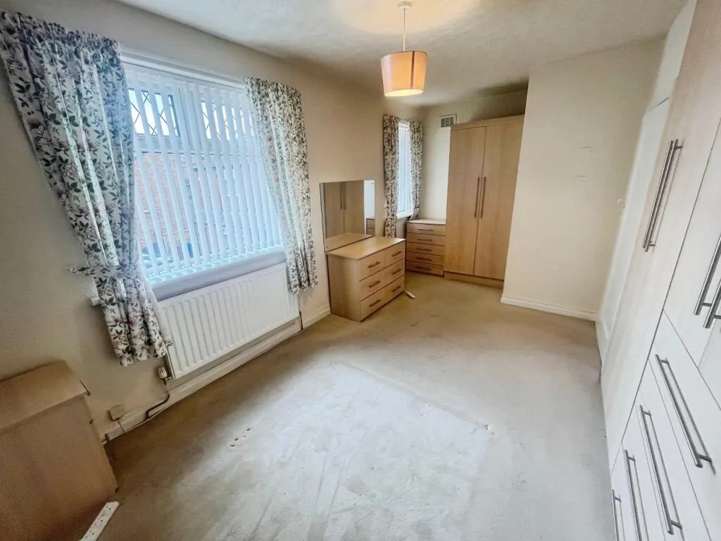 3 bed Semi-Detached