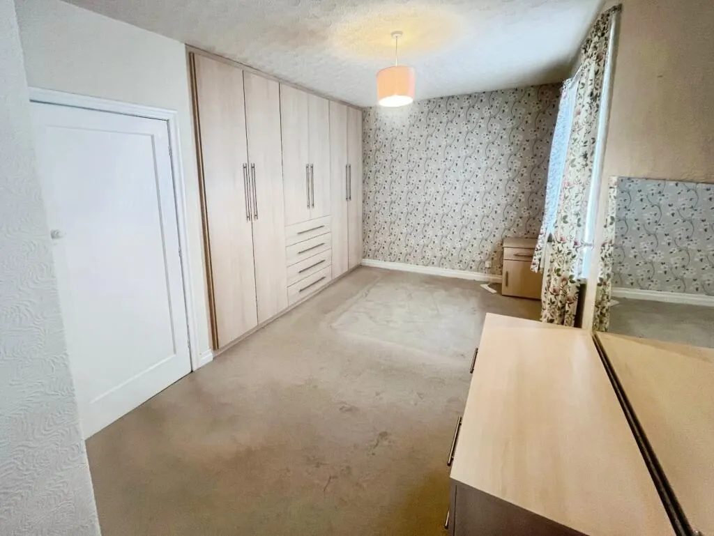 3 bed Semi-Detached