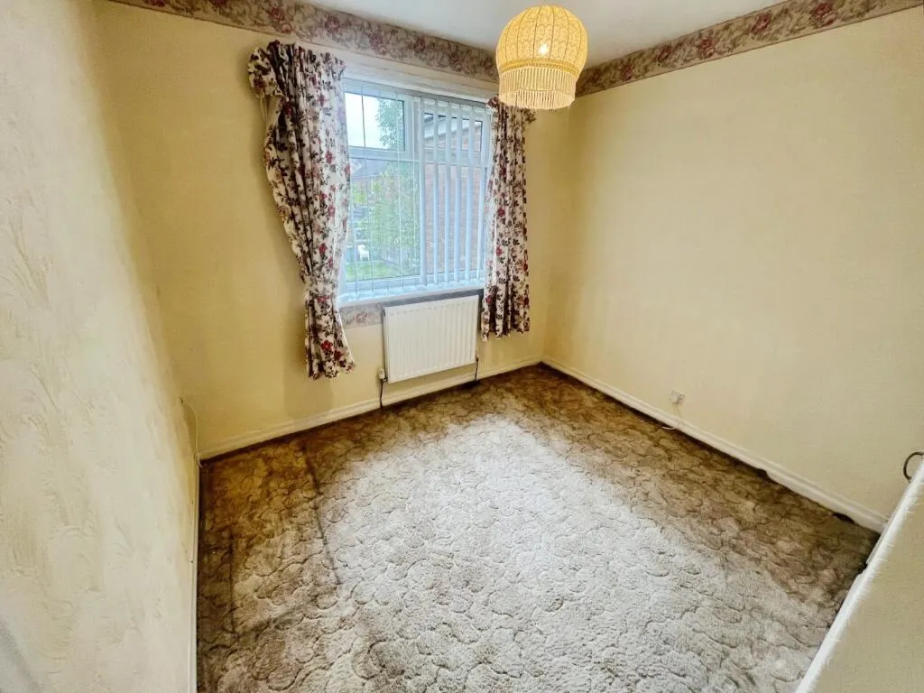 3 bed Semi-Detached