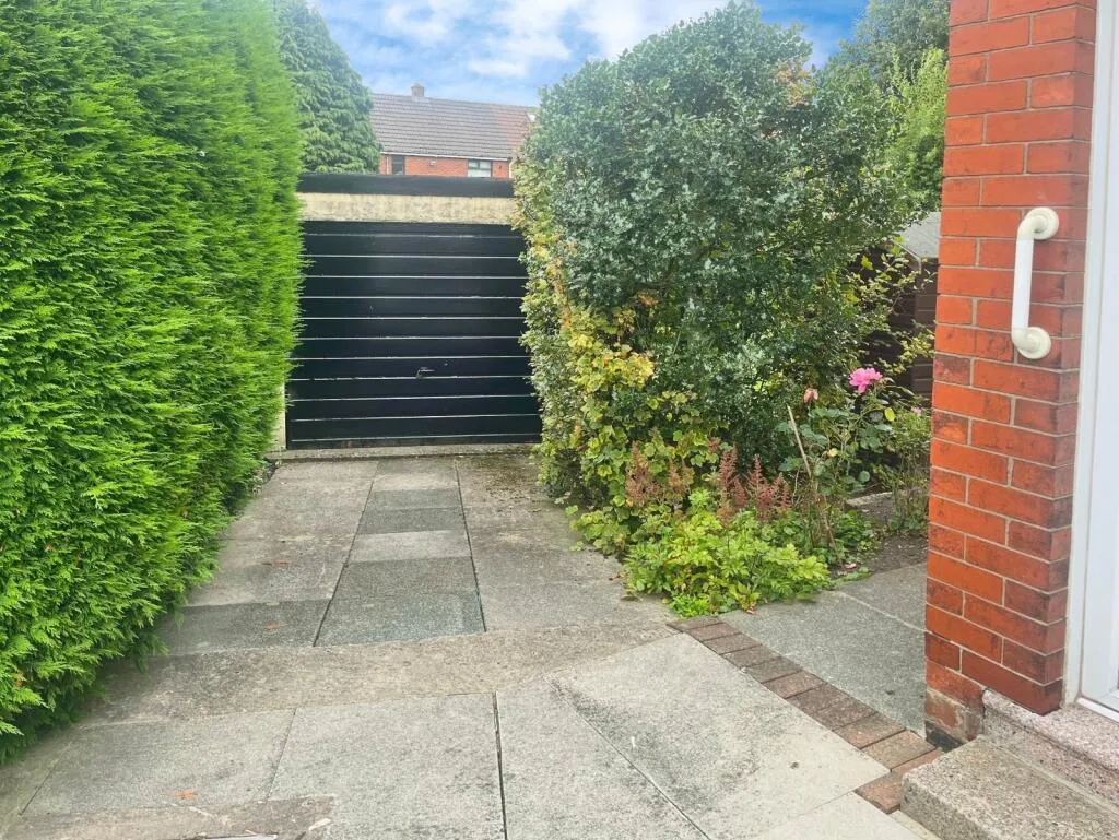 3 bed Semi-Detached