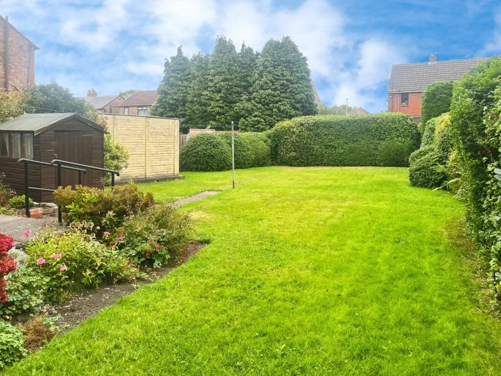 3 bed Semi-Detached