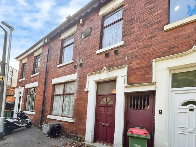 3 bed Terraced