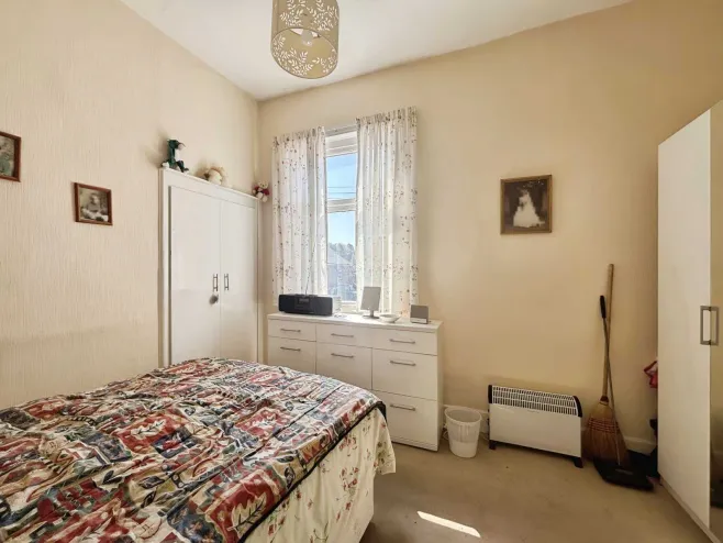 3 bed Terraced