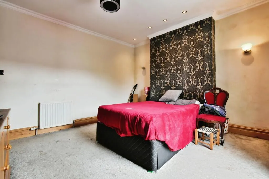 3 bed House