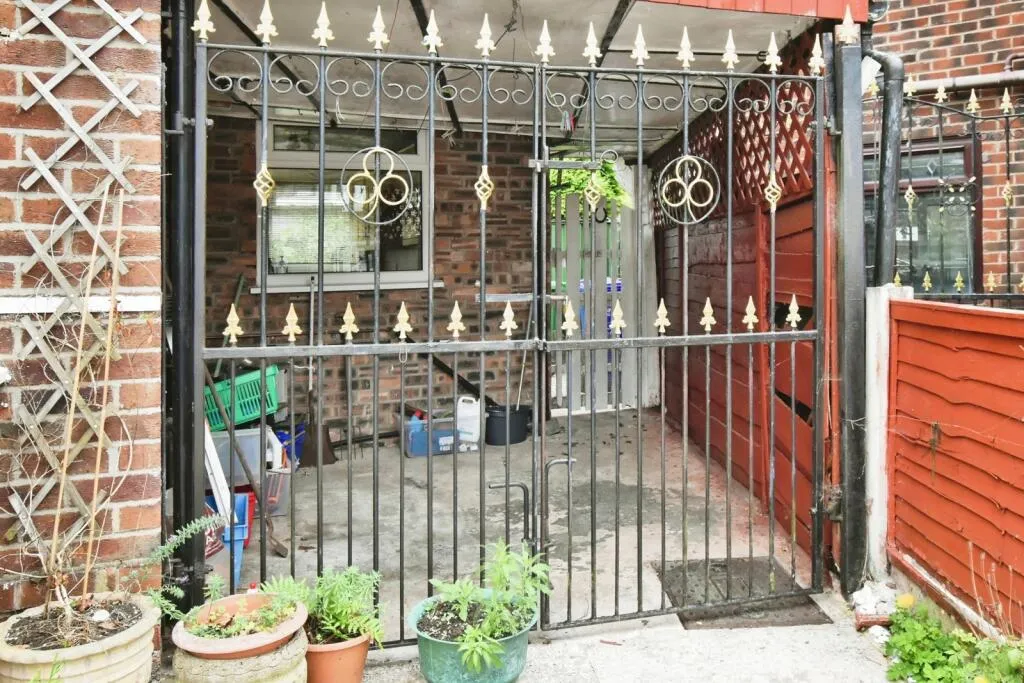 3 bed Semi-Detached