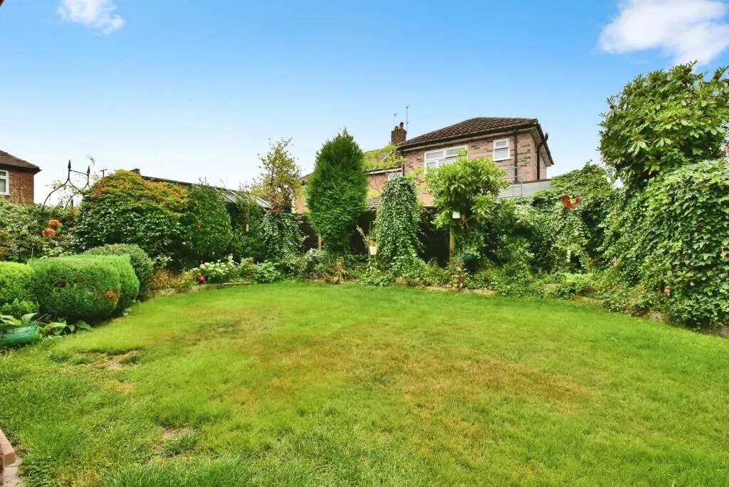 3 bed Semi-Detached