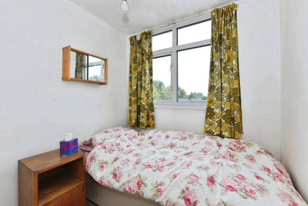 3 bed Semi-Detached