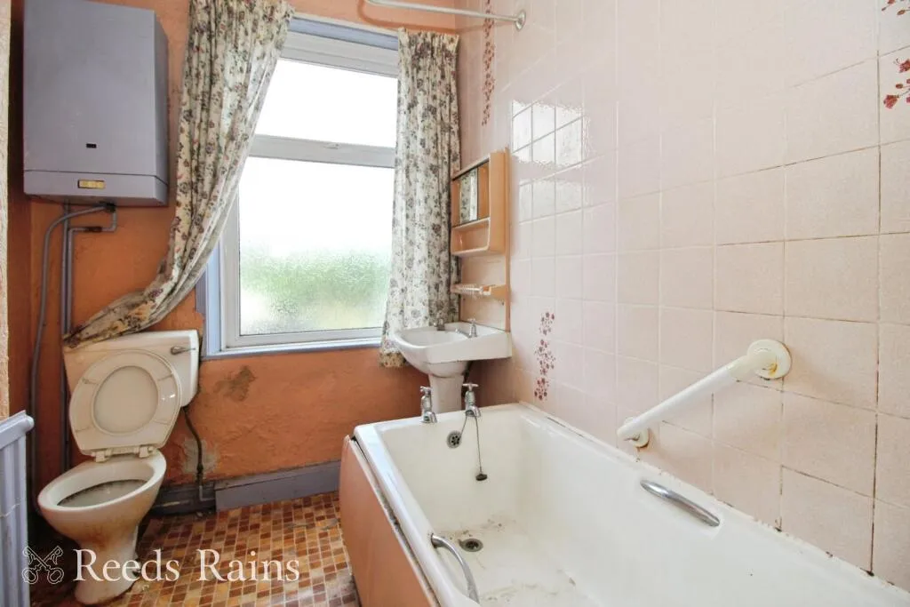 2 bed Terraced