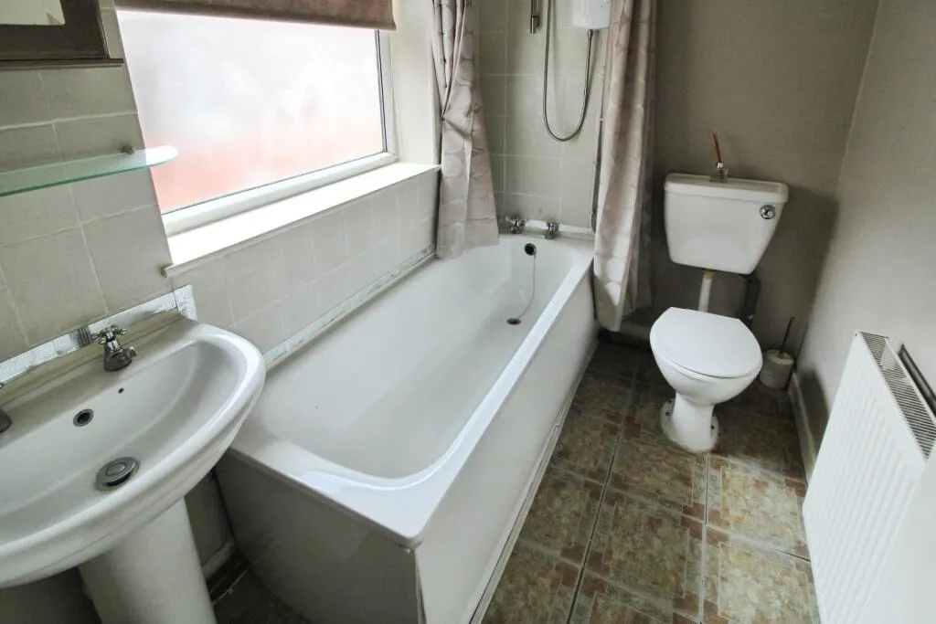 2 bed Terraced