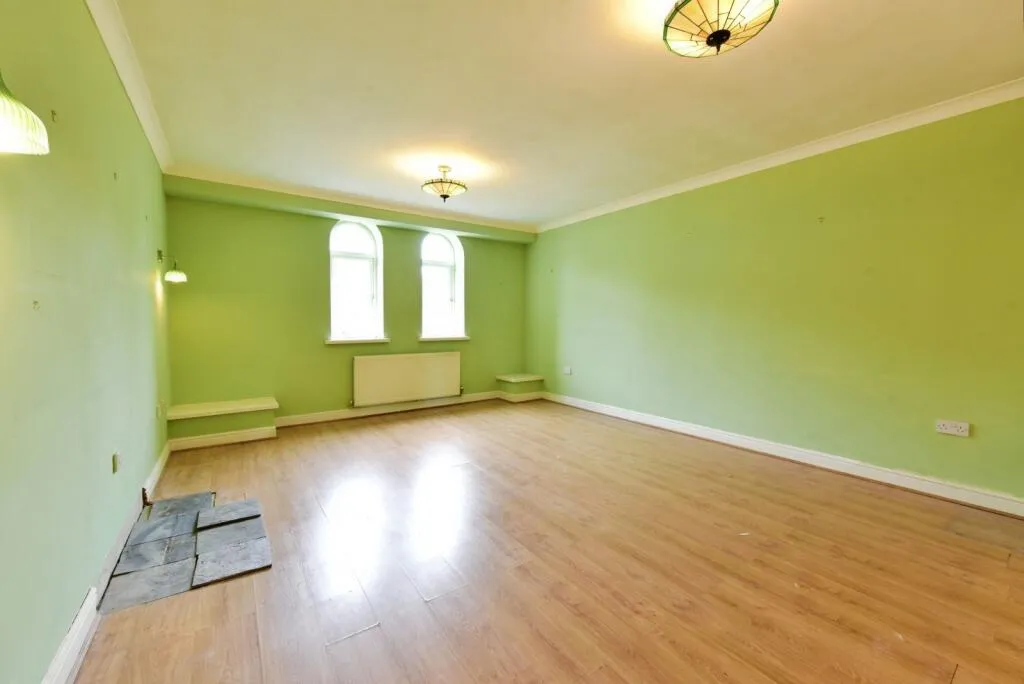 2 bed Apartment