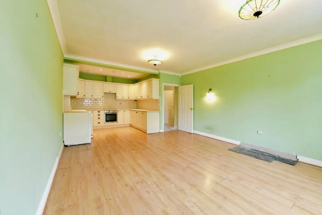 2 bed Apartment