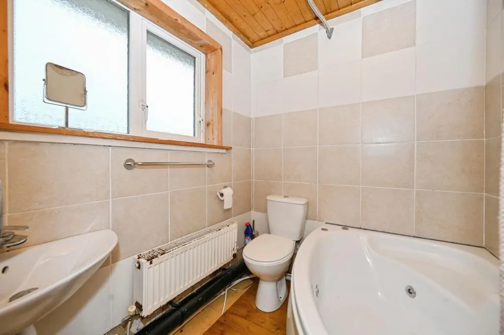 3 bed Detached