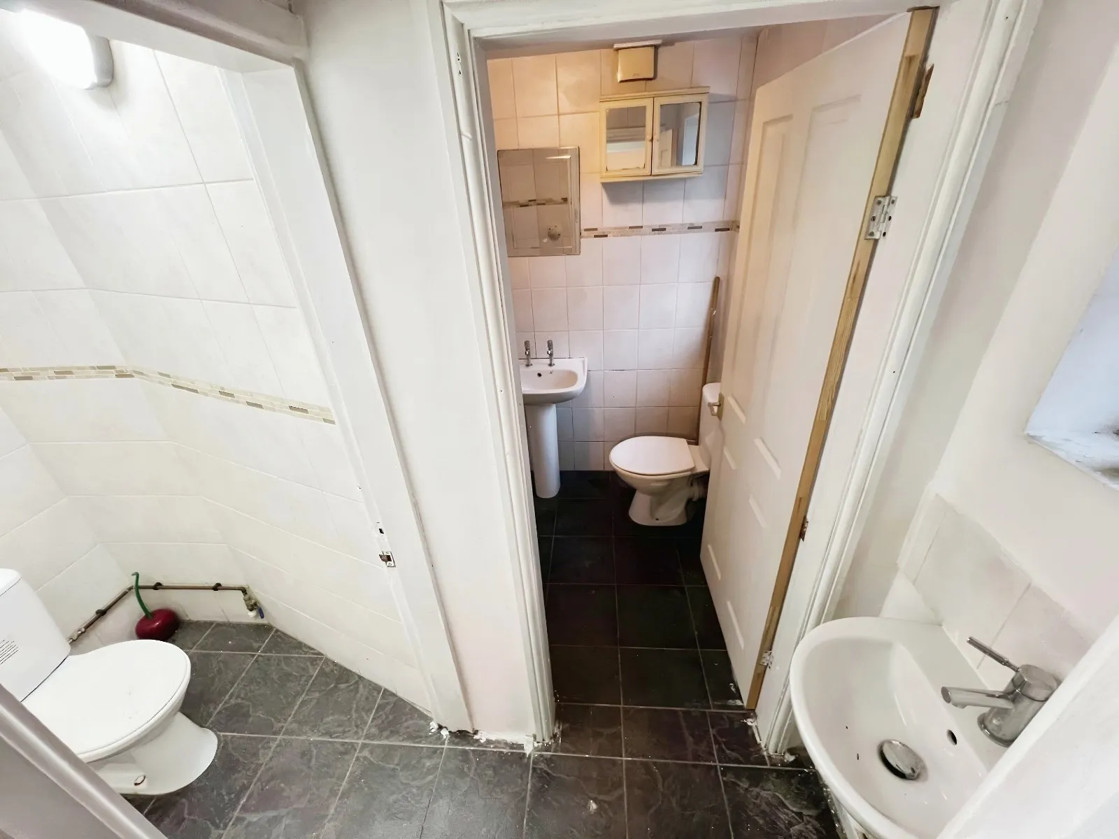4 bed End of Terrace