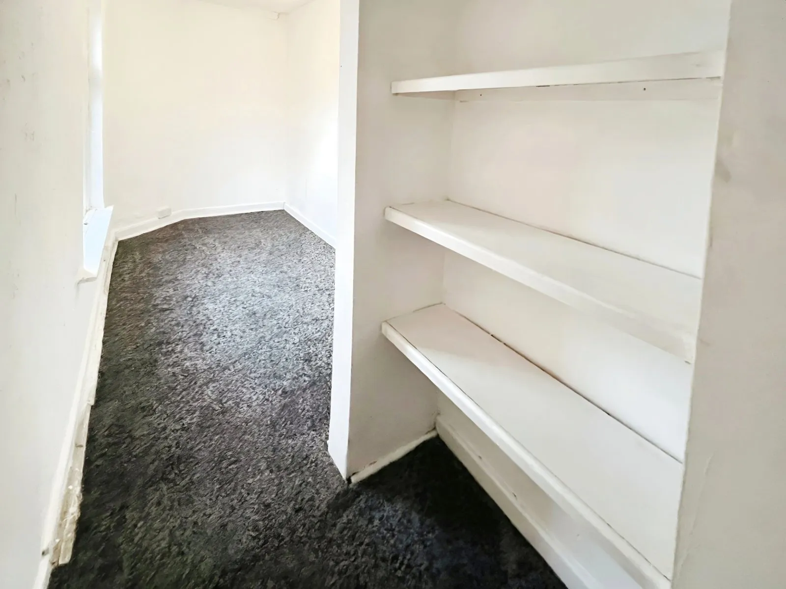 4 bed End of Terrace