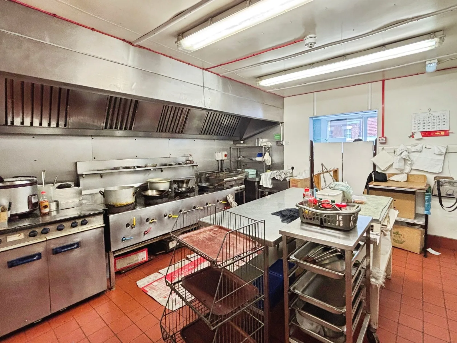 4 bed Commercial Property