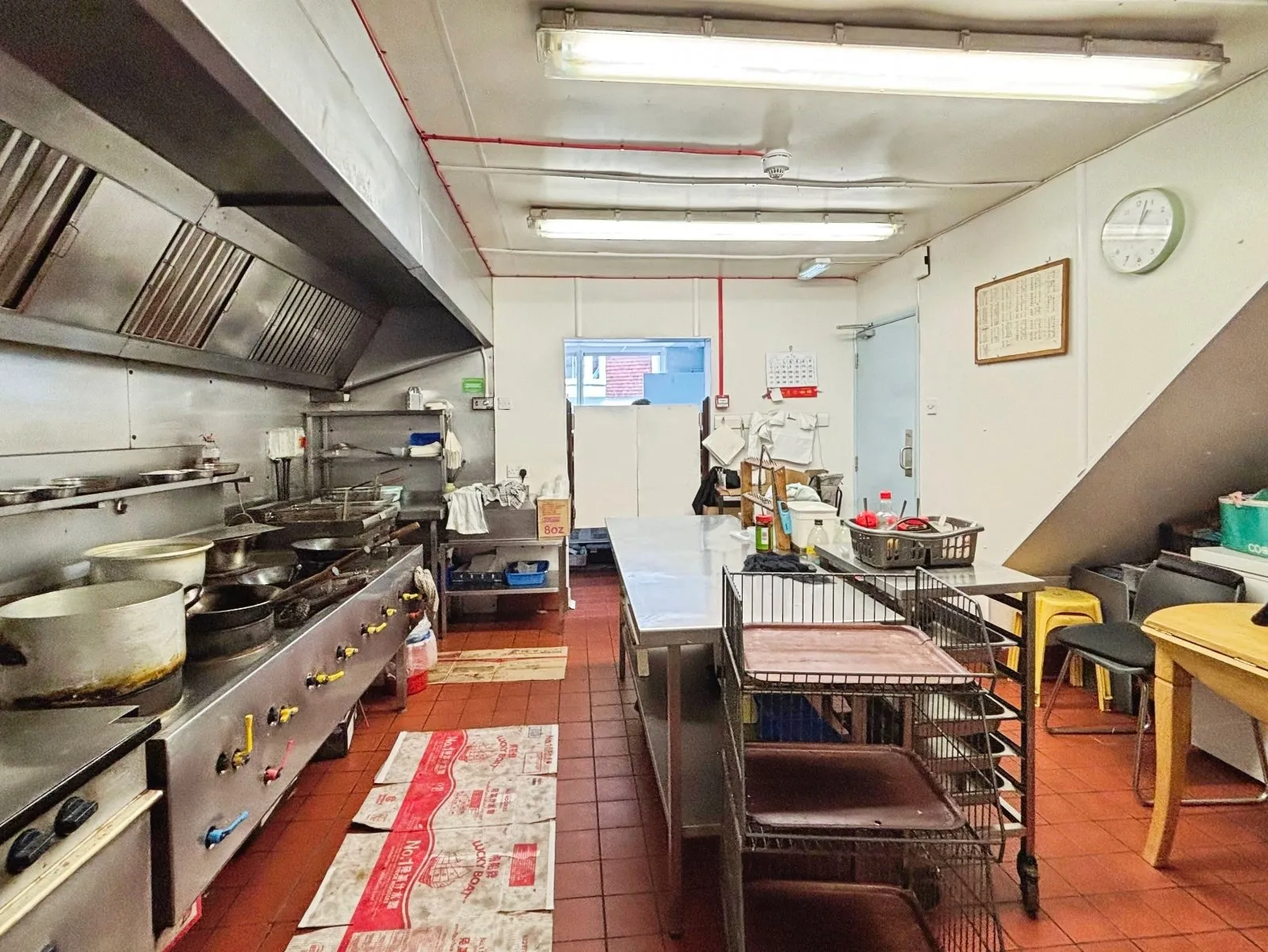 4 bed Commercial Property