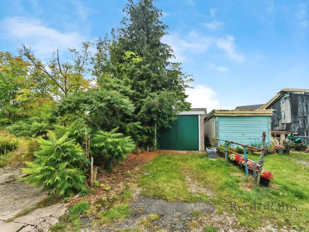 2 bed Terraced